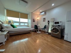 ✨Spacious room with city view, 2 mins from Si 4th image