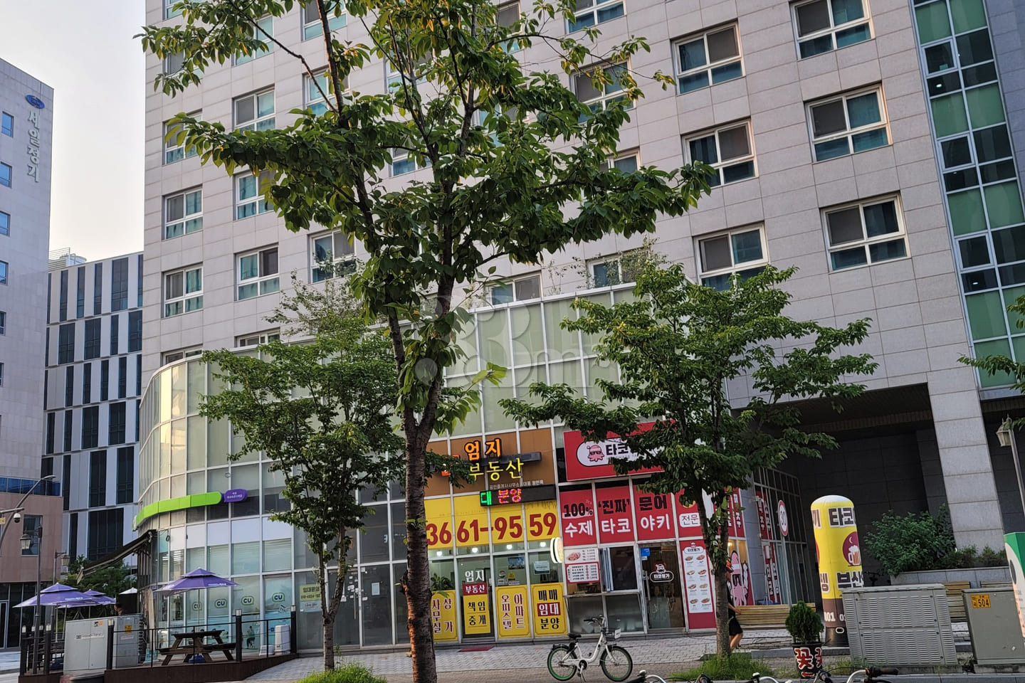 🌇아늑하고 조용한 방🧸 15번째 이미지