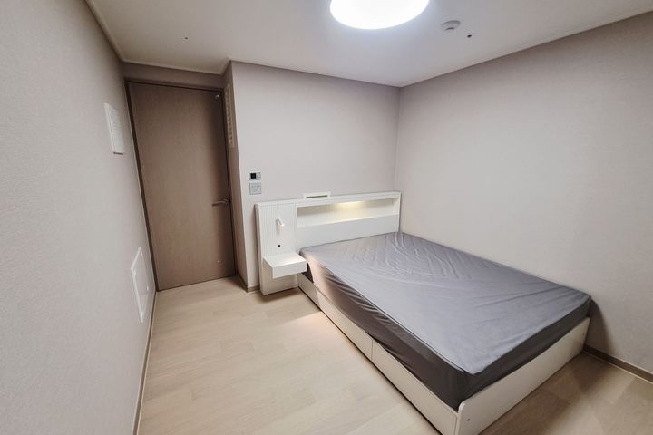 부산역 북항친수공원 앞 6번째 이미지