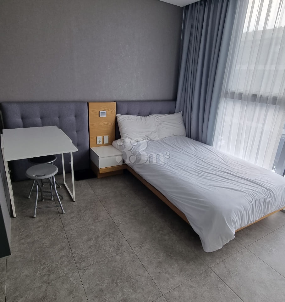 Building A, comfortable place for 1-2 people 1th image