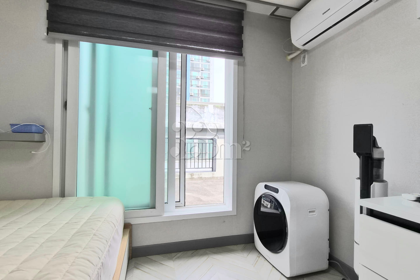 Located near City Hall Station in Dunsan-dong 4th image