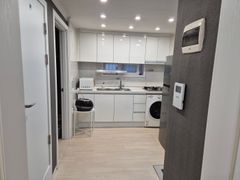 ๐ 2-Bedroom Unit near Gwangmyeong Sageori St 4th image