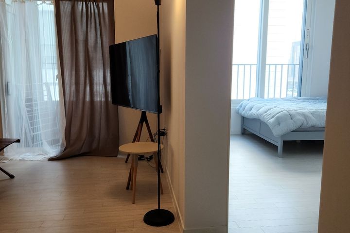 Newly built two-room officetel 1th image