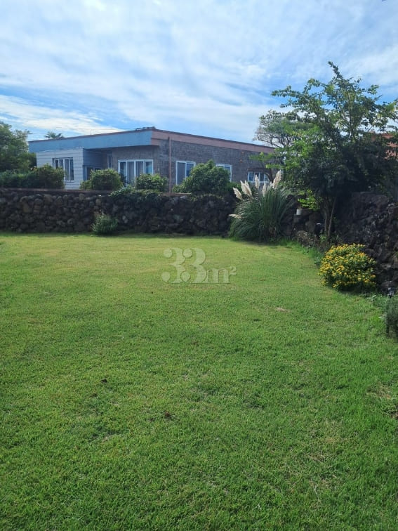 Stone Wall House (Pet-Friendly) 2th image