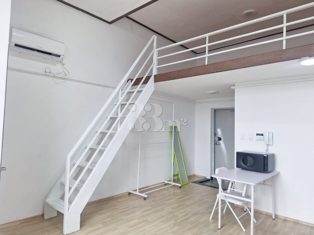 Pleasant duplex studio apartment 2th image
