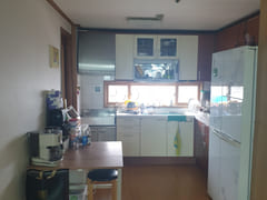 DMC Station/Shared Apartment 5th image