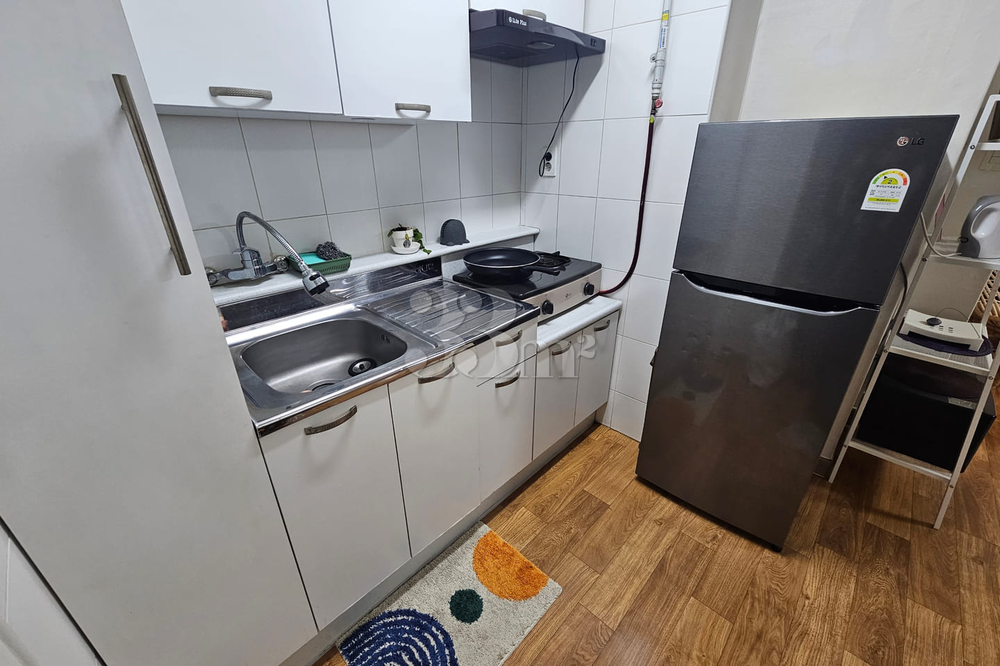 Fully furnished studio (approx. 26 m²) locate 8th image