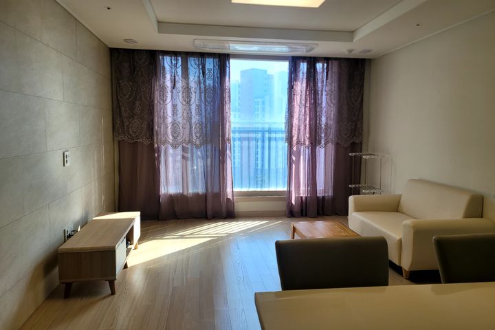 Newly built apartment within walking distance 1th image