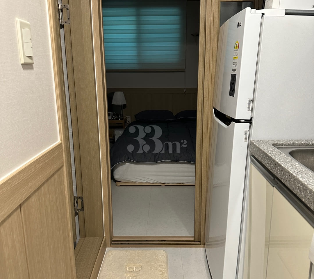 Studio Apartment #Clean #Fully Furnished 9th image