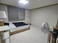 We welcome travelers and business travelers a 3th image