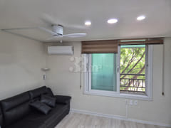 Pet-friendly, ceiling fan, queen-size bed, dr 0th image