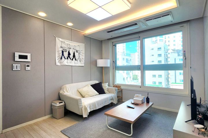 ☘️ 2-Room Unit, 2 Minutes from Yangpyeong Sta 1th image