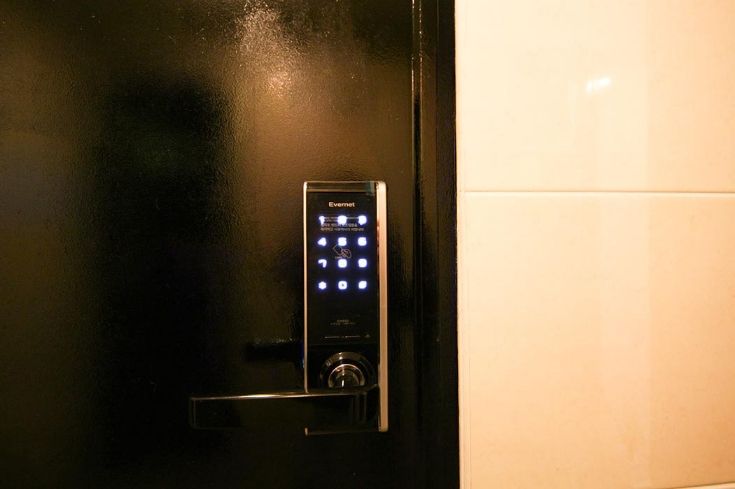 삼삼618 홍대정문1분