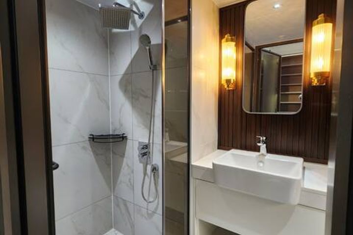 Newly Built 2-Bedroom Unit in Gangnam 15th image