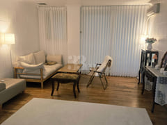 Spacious, pristine room (no noise from floors 4th image