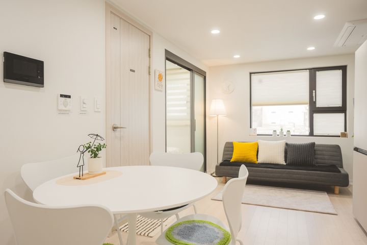 Newly built 2-bedroom unit near Hansung Unive 1th image