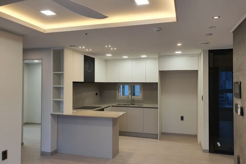 부산시청앞 신축