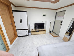 Gimhae-dong 303 Studio Apartment 1th image