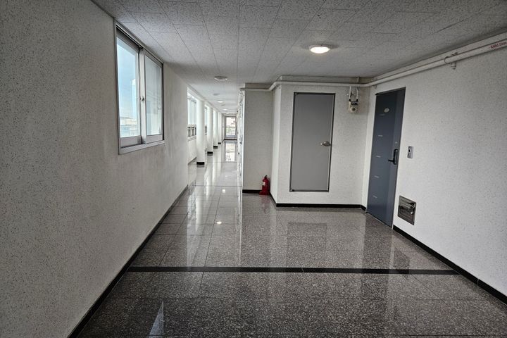 Comfortable Room A (3-Minute Walk from Jochiw 9th image
