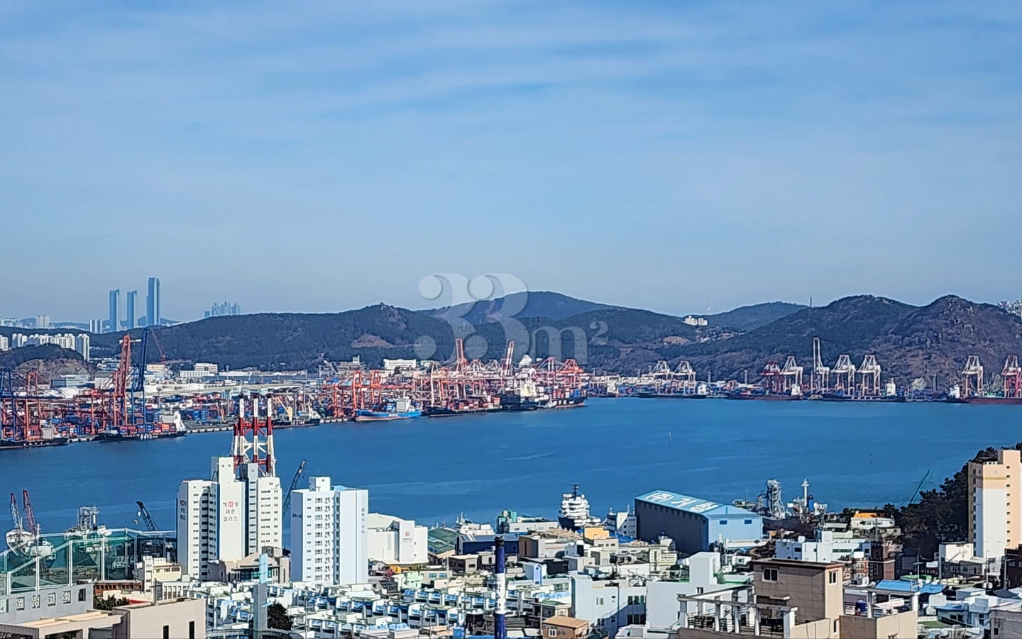 Aesthetic accommodation with a view of Busan  19th image