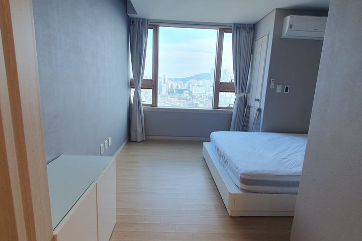 ★Unbeatable Price★ Gangnam Seolleung 4th image