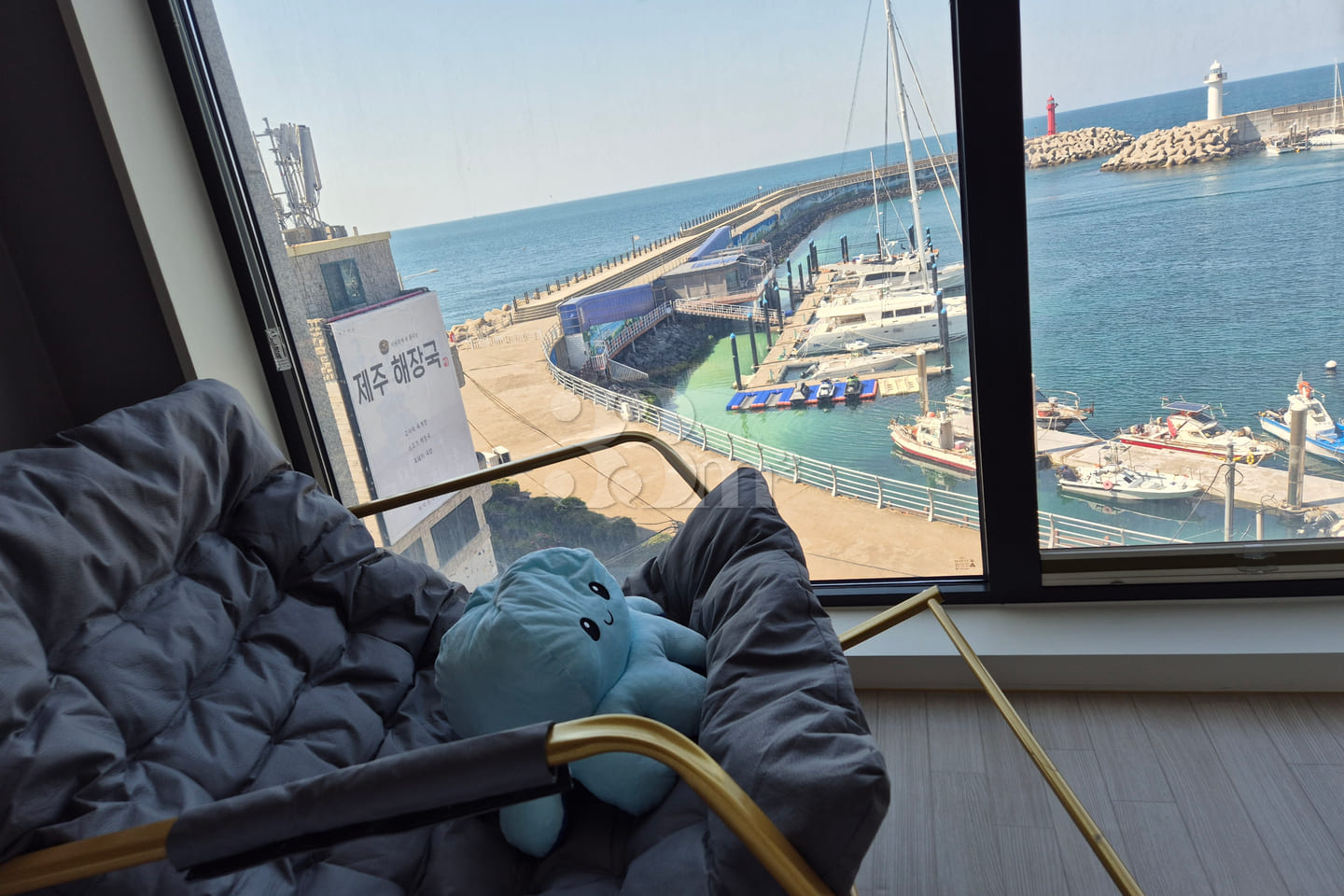 Ocean view of Dodu Port 4th image