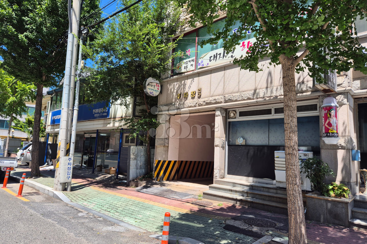 Fully Furnished Studio 🥇 Budget-Friendly Tri 15th image