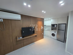 Brand new, fully furnished. 1th image