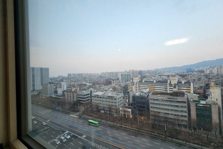 Studio apartment with the best view, 3-minute 3th image