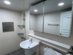32-pyeong apartment in Cheolsan 18th image