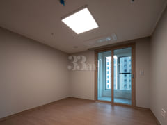 Sun-drenched new build in Dongducheon 7th image