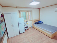 Studio apartment near Chonnam National Univer 0th image