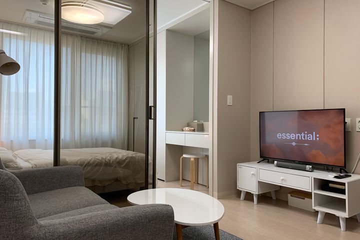 5 minutes from Dongdaegu Station, fully furni 1th image