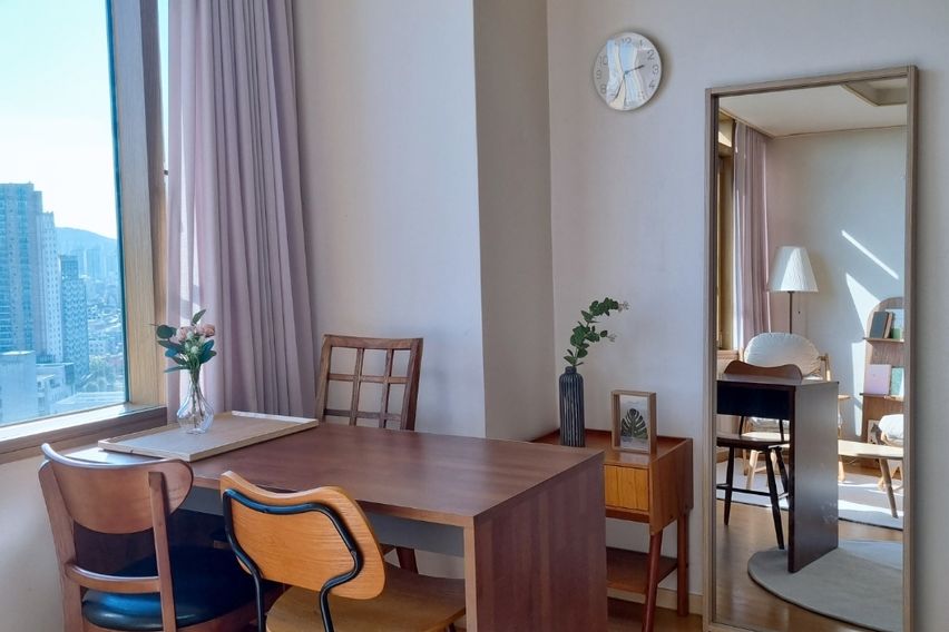 씨티뷰 채광가득 넓은방