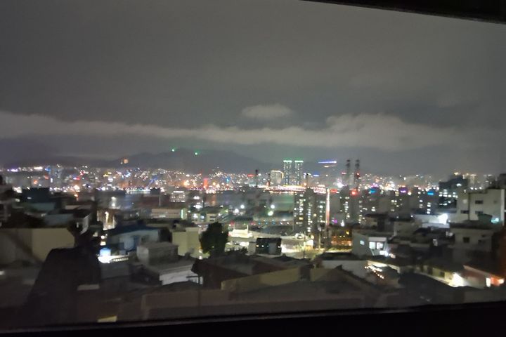 Panoramic Bukhang Port view, easy parking 14th image