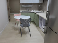 2-room apartment near Naengjeong Station and 5th image