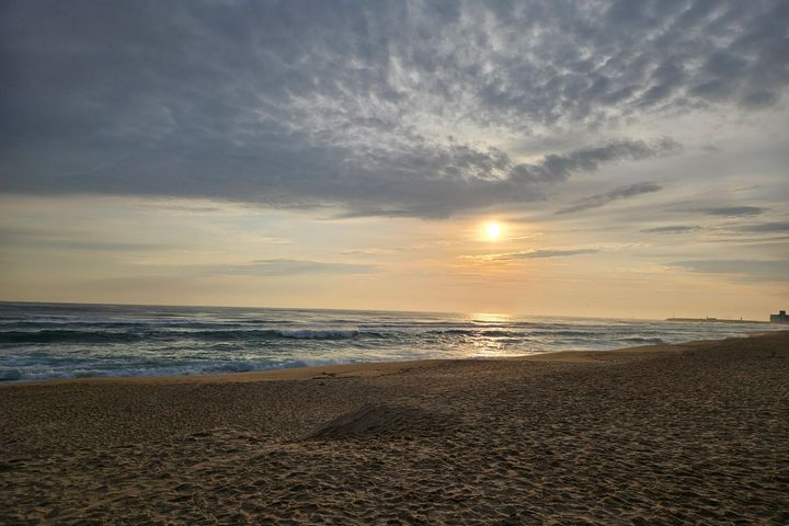 Accommodation next to Songjeong Beach Pine Fo 16th image