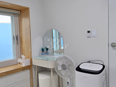 It's the heart of Gangneung's hottest spots. 4th image