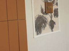 🎨Luxury Remodeled Apartment with a Great Vie 9th image