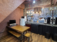 Private space on the 1st and 2nd floors 1th image