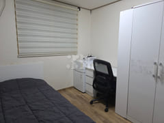 Room 205 9th image