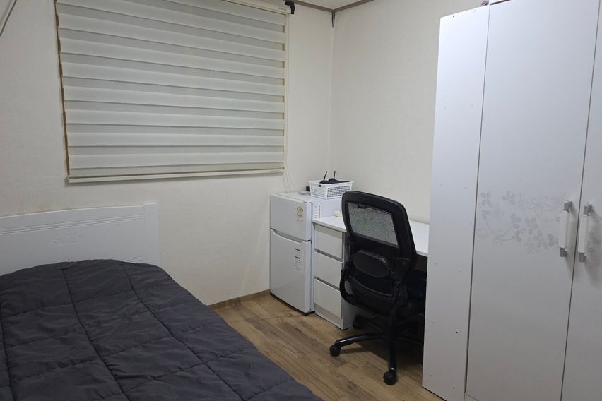 Room 205 9번째 이미지