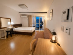 High-rise, fully furnished unit near Bangbae/ 5th image