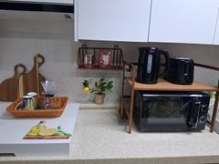 Japanese micro-home with easy parking 10th image