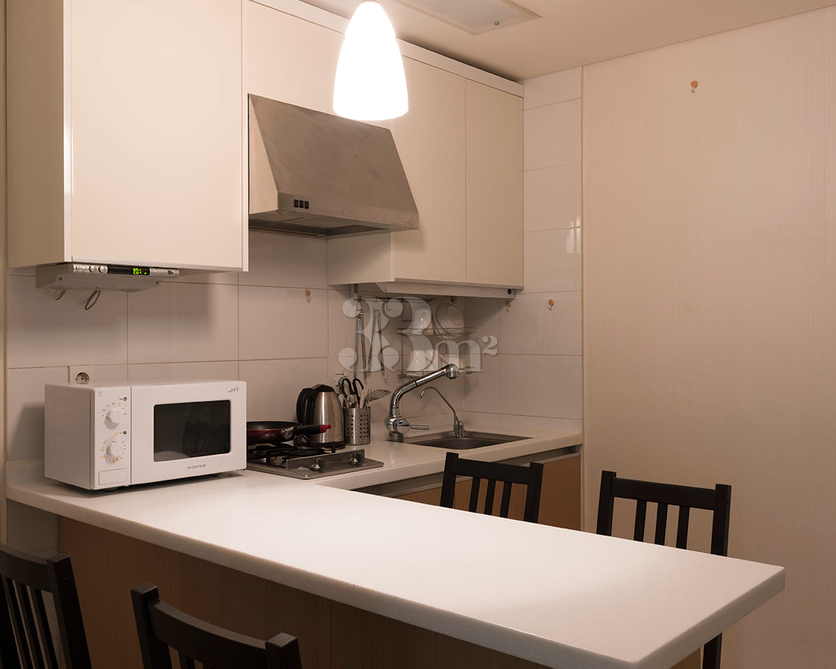 One-room apartment with a separate kitchen, 1 2th image
