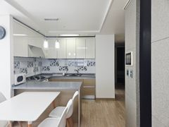 Fully Furnished Two-Room Unit Near Academies 11th image