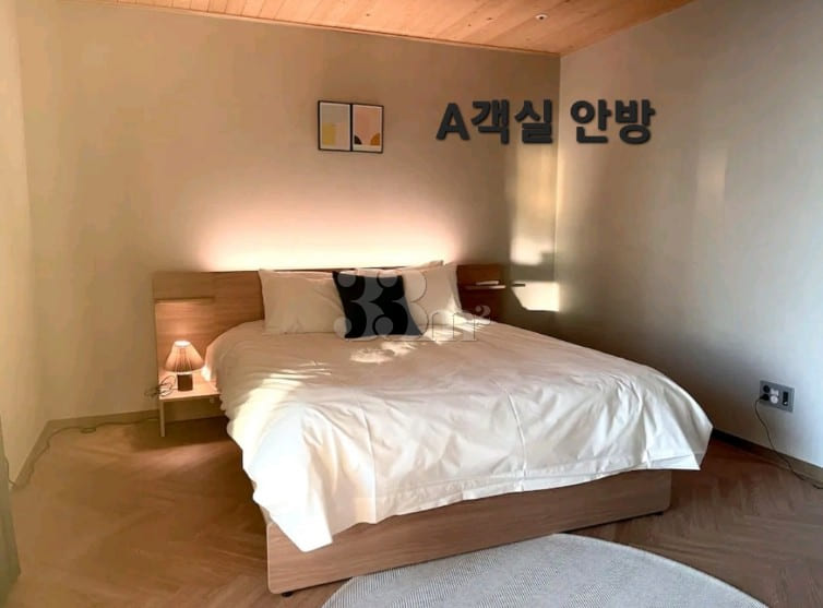 Booking G7 Connecting Suite 4th image