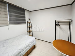 A cozy, home-like two-room unit in Biha-dong 2th image