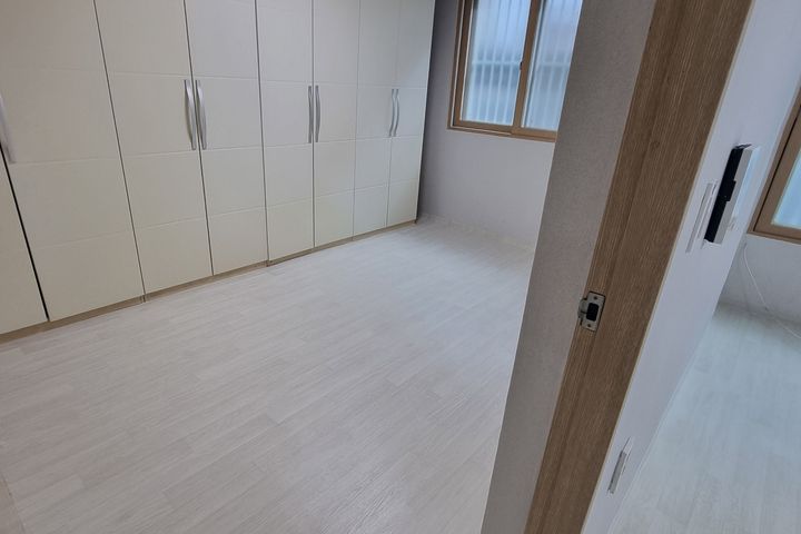 Large 2-room apartment near Sinpung Station 1th image