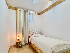 The beauty of Korea: a pretty Hanok house 7th image